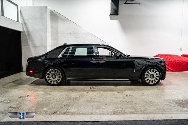 2020 Rolls-Royce Phantom Extended Wheelbase Sedan - 23087575 - 6