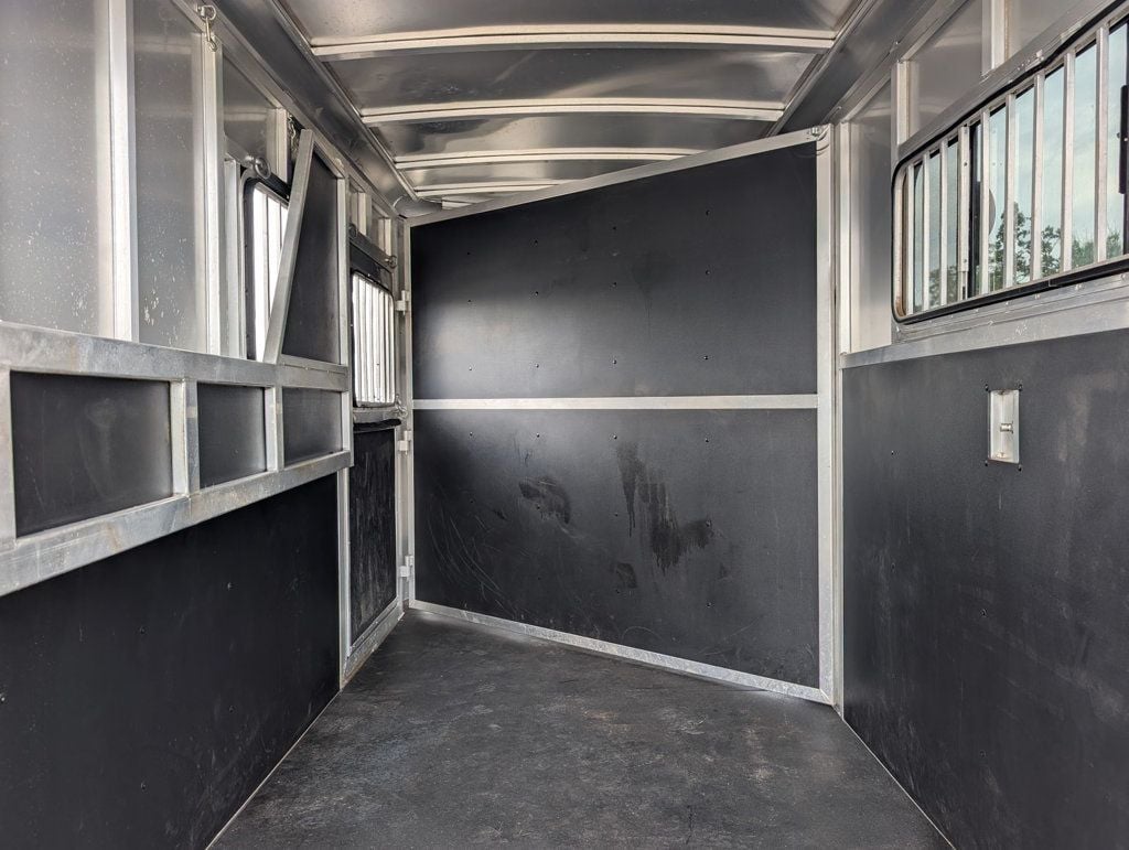2020 Shadow 2 Horse Slant with Drop Feed Windows & Escape Door  - 23084849 - 6