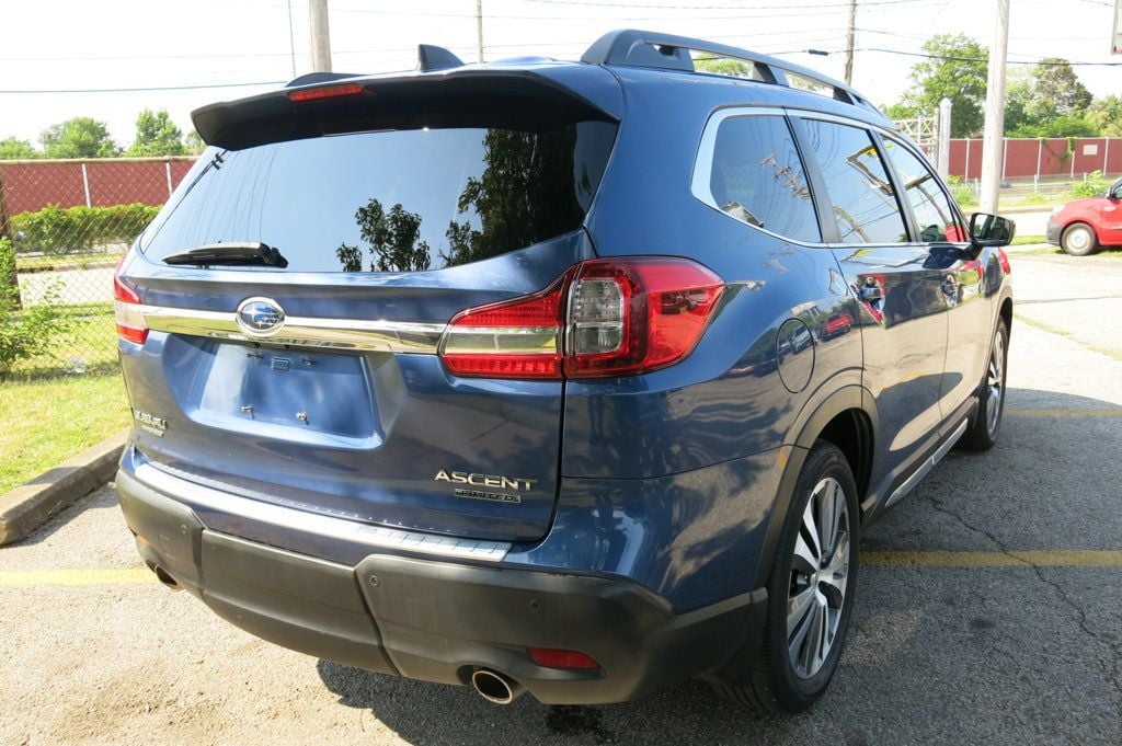2020 Subaru Ascent Limited photo 4