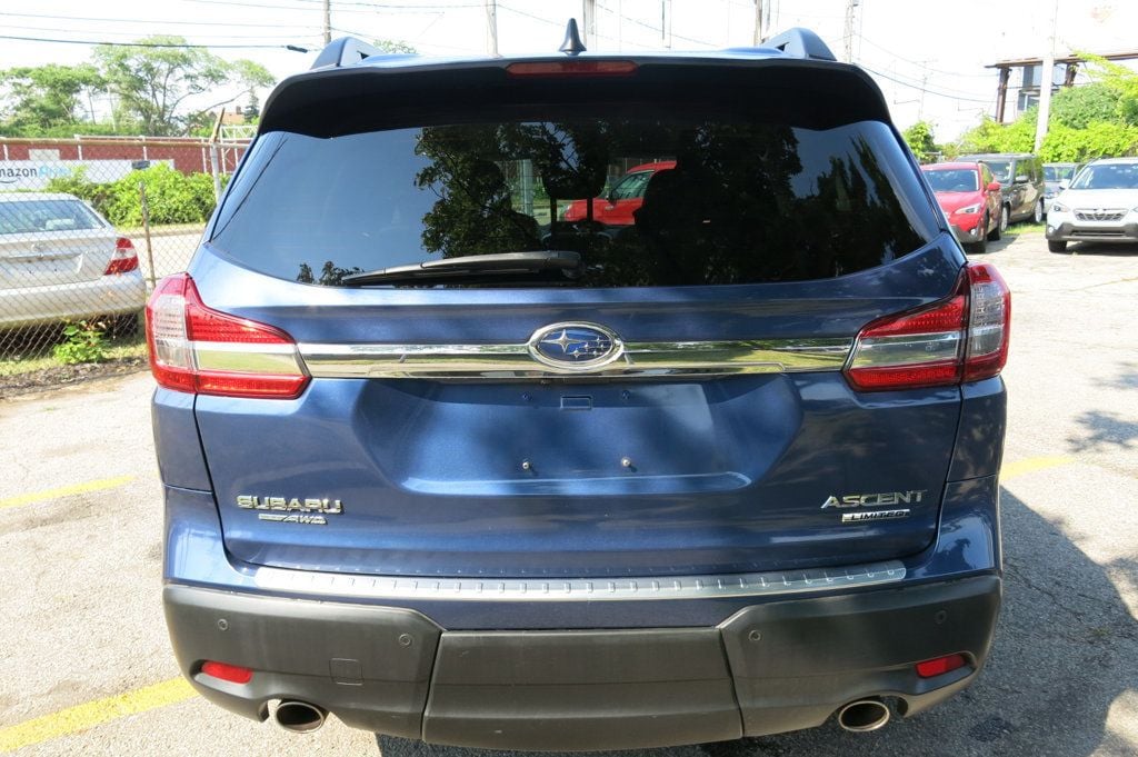 2020 Subaru Ascent Limited photo 8
