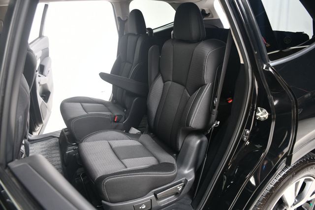 2020 Subaru Ascent 2.4T Premium 7-Passenger - 22950621 - 32