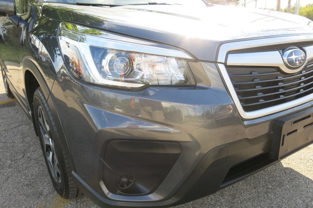 2020 Subaru Forester 2.5i Premium photo 35