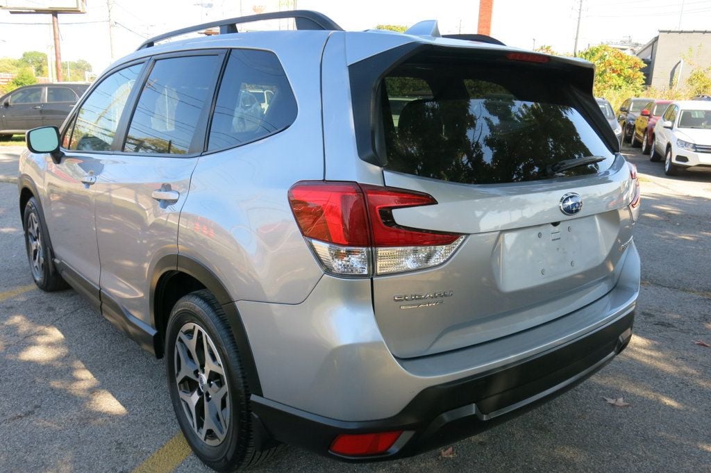 2020 Subaru Forester 2.5i Premium - 22927671 - 2