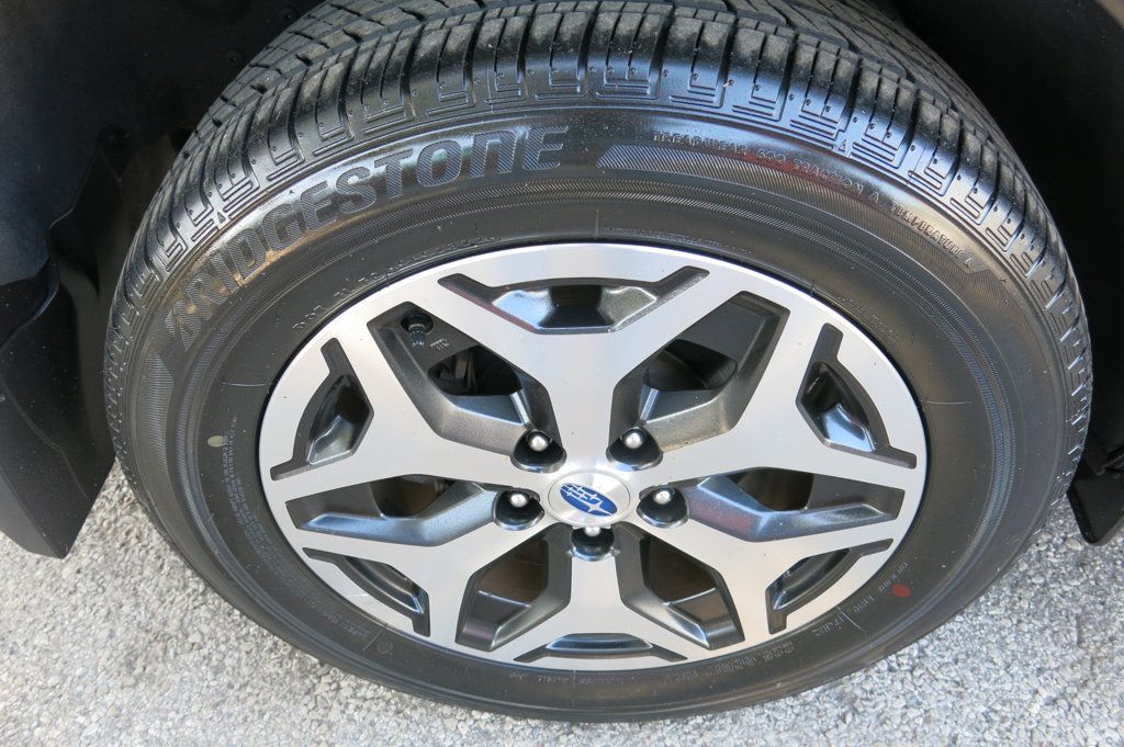 2020 Subaru Forester 2.5i Premium - 22927671 - 33