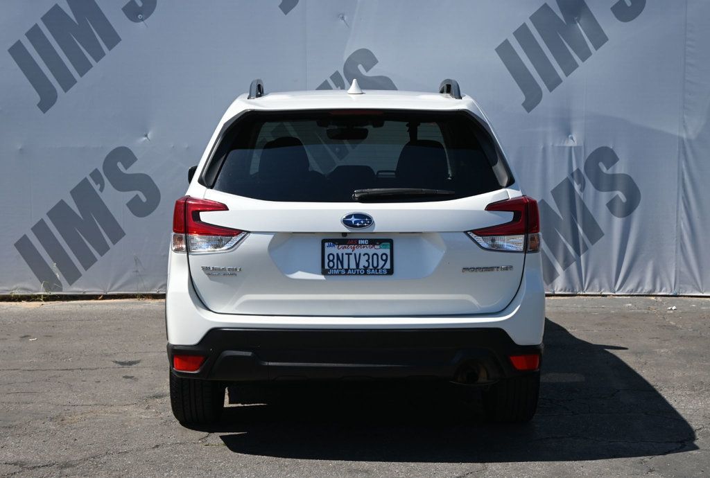 Subaru Forester photo 5