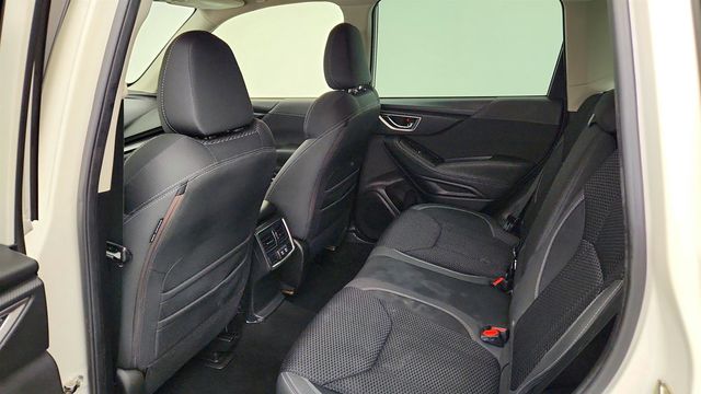 2020 Subaru Forester 2.5i Premium w/ Driver Assist Technology & Keyless Access - 23030952 - 20