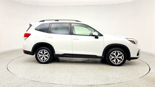 2020 Subaru Forester 2.5i Premium w/ Driver Assist Technology & Keyless Access - 23030952 - 3