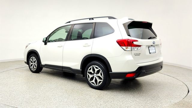 2020 Subaru Forester 2.5i Premium w/ Driver Assist Technology & Keyless Access - 23030952 - 6