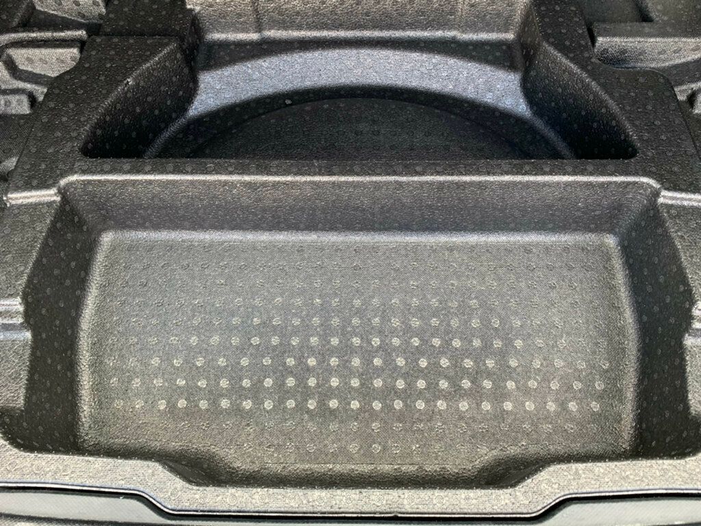 2020 Subaru Forester CVT - 23012231 - 36