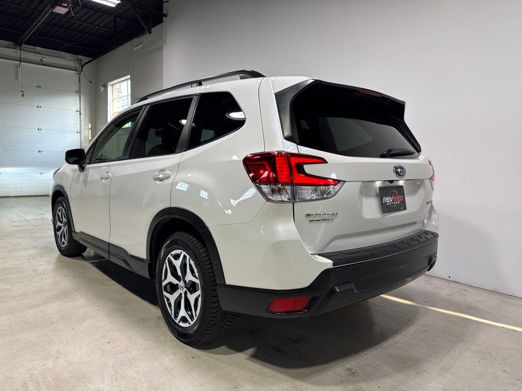 2020 Subaru Forester Premium CVT - 23075885 - 4
