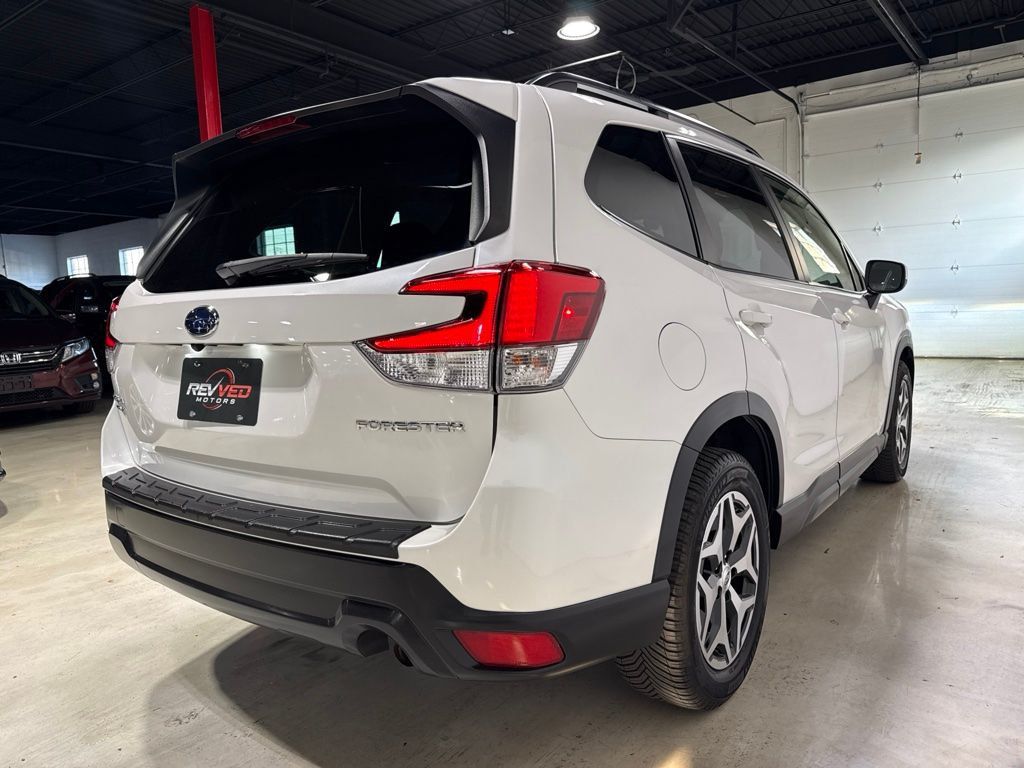 2020 Subaru Forester Premium CVT - 23075885 - 6
