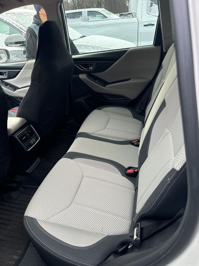 2020 Subaru Forester Premium CVT - 22988948 - 13