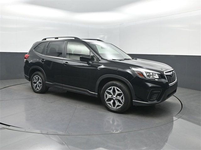 2020 Subaru Forester Premium CVT - 22975237 - 35
