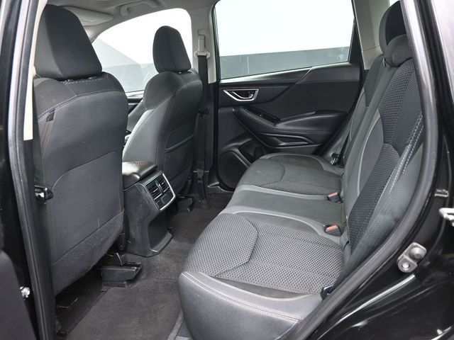2020 Subaru Forester Premium CVT - 23044857 - 13