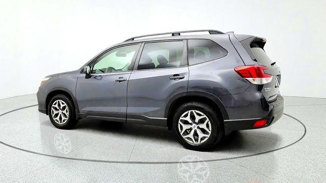 2020 Subaru Forester Premium CVT w/ Driver Assist Pkg, Keyless & Power Rear Gate - 23100342 - 6