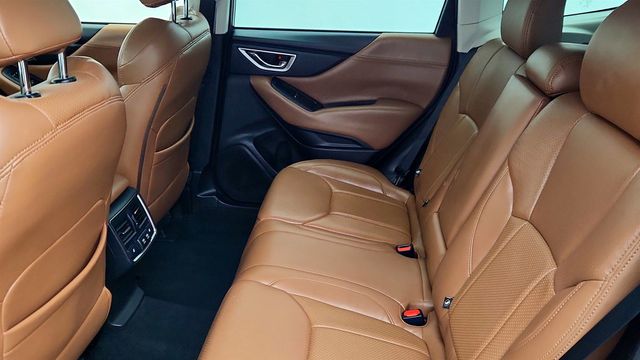 2020 Subaru Forester Touring CVT with Popular Package #2 - 22974919 - 21