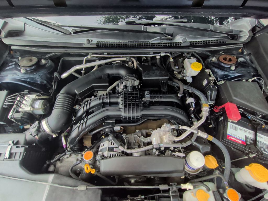 Subaru Impreza 5-door CVT photo 11