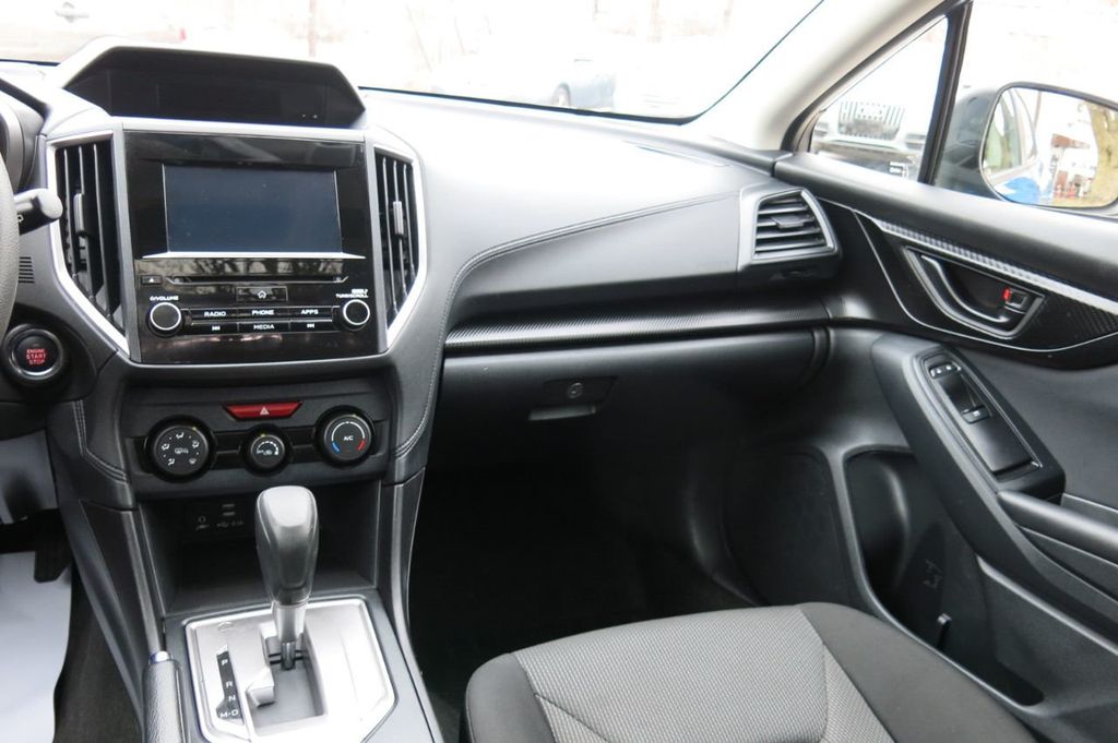 2020 Subaru Impreza Premium 5-door CVT - 22304621 - 53