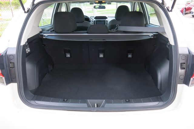 2020 Subaru Impreza Premium 5-door CVT - 23045691 - 16