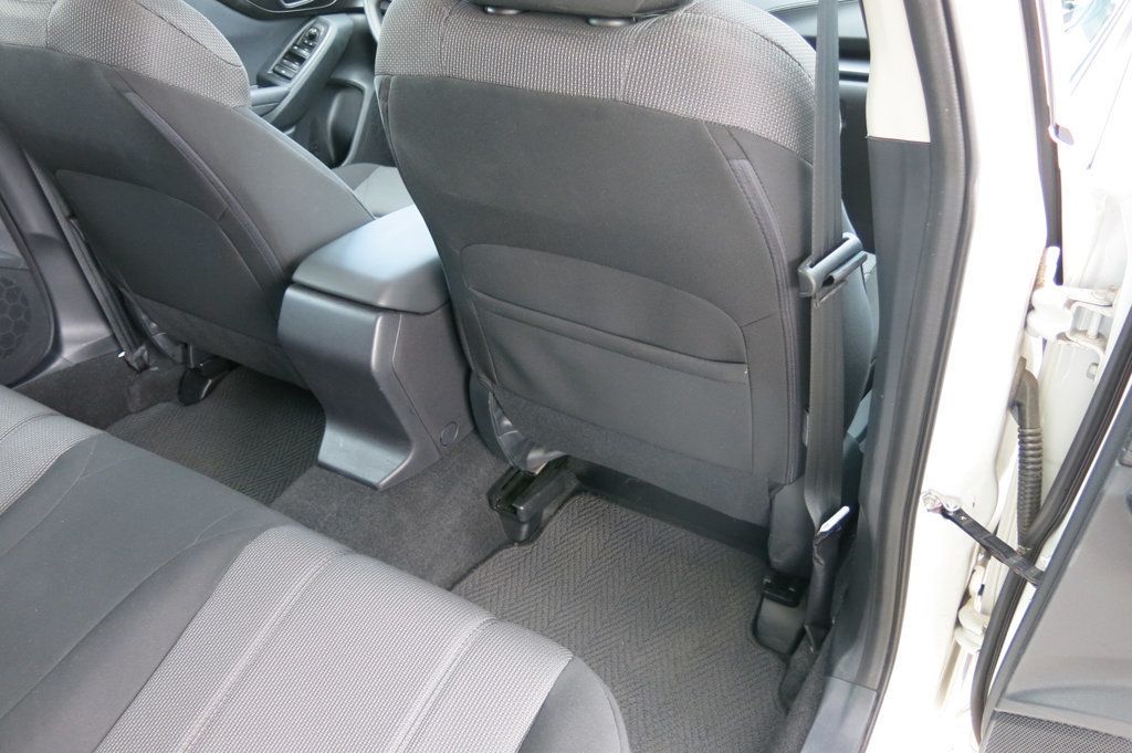 2020 Subaru Impreza Premium 5-door CVT - 23045691 - 43