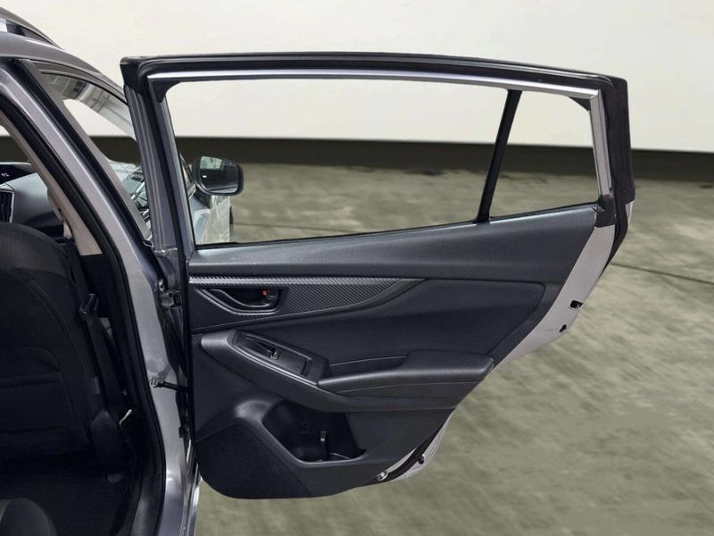 2020 Subaru Impreza Premium 5-door CVT - 23042478 - 17