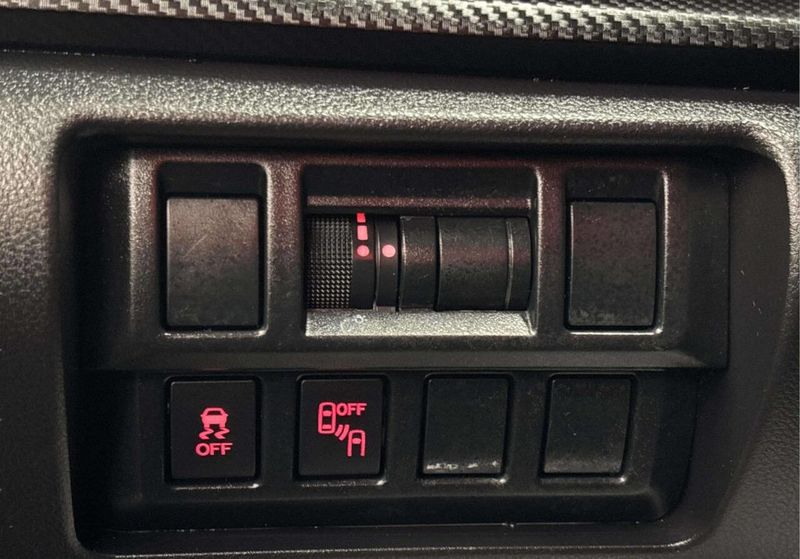 2020 Subaru Impreza Premium 5-door CVT - 23042478 - 26