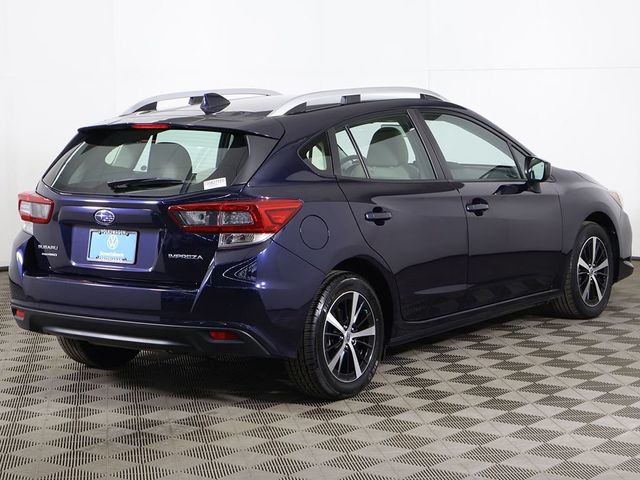 2020 Subaru Impreza Premium 5-door CVT - 23024236 - 8