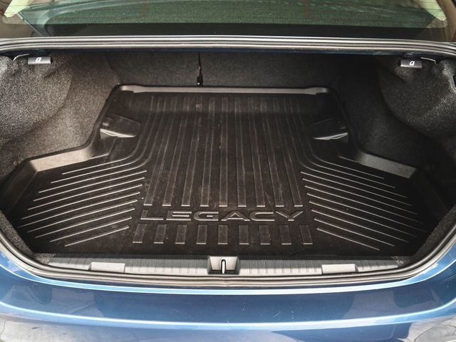 2020 Subaru Legacy Premium - 22920424 - 35