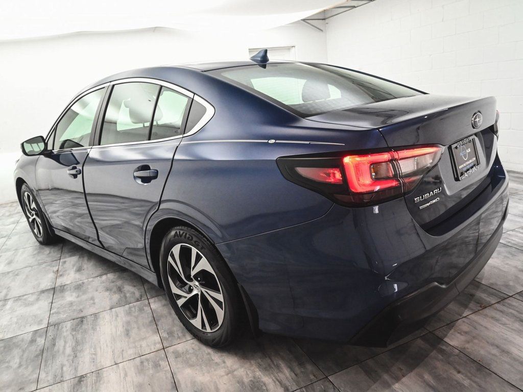 2020 Subaru Legacy Premium photo 4