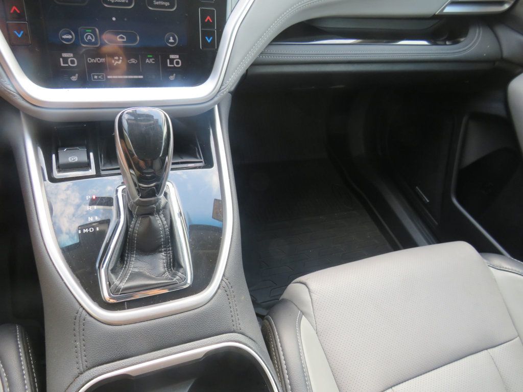 Subaru Outback photo 15