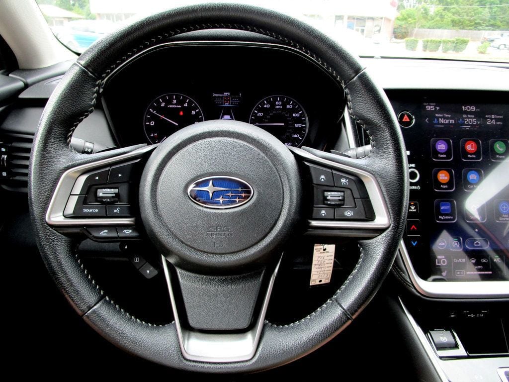 2020 Subaru Outback 2.5i Premium photo 20