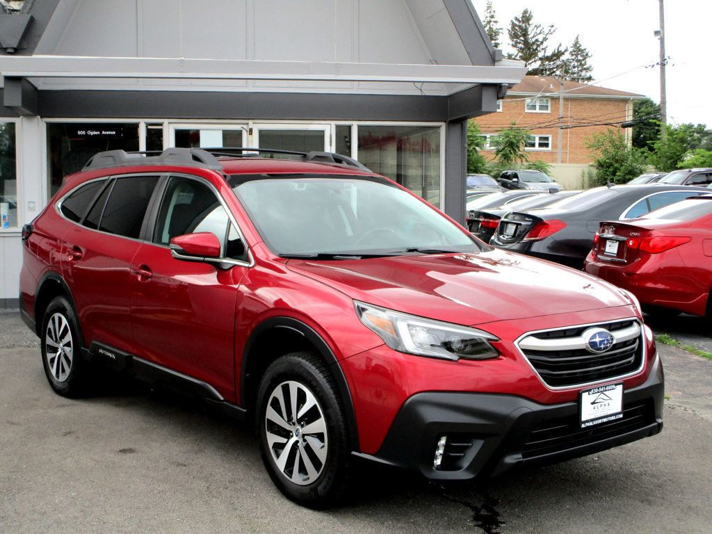 2020 Subaru Outback 2.5i Premium photo 7