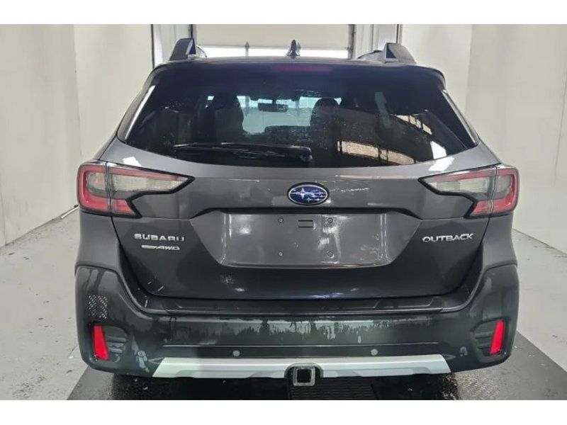 2020 Subaru Outback Limited photo 5