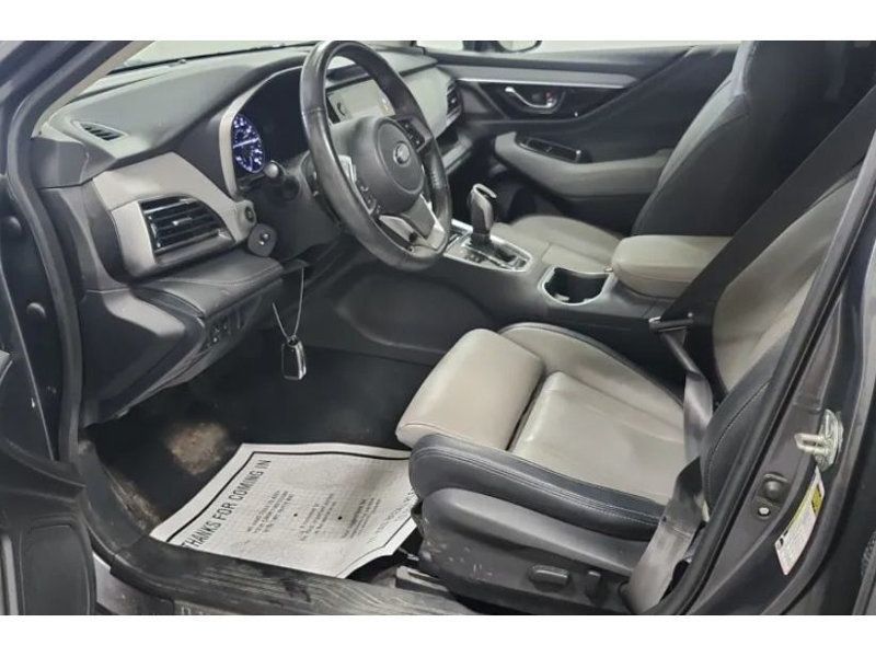 2020 Subaru Outback Limited photo 7