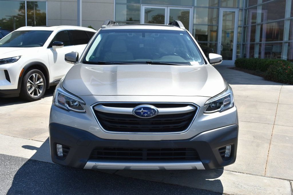 2020 Subaru Outback Limited photo 4