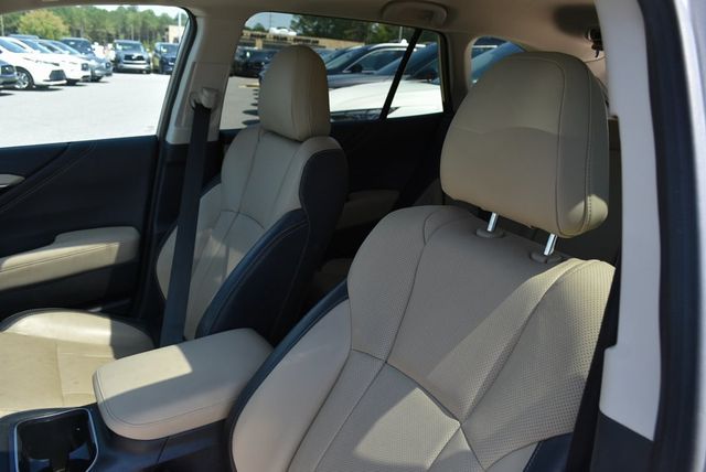 2020 Subaru Outback Limited CVT - 22944507 - 25