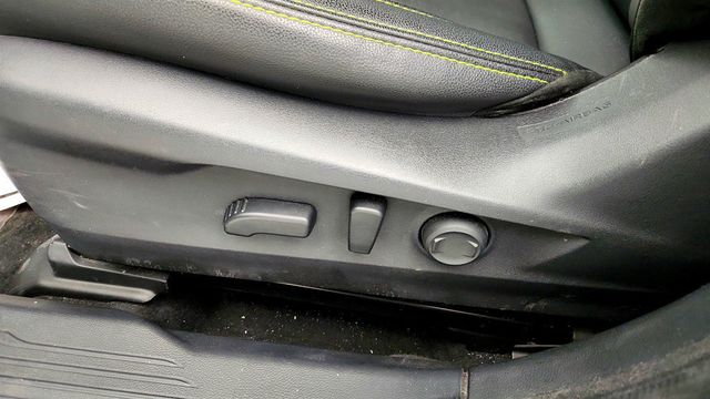 2020 Subaru Outback Onyx Edition XT CVT with Power Moonroof, Navigation & R.A.B. - 22979786 - 11