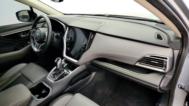 2020 Subaru Outback Onyx Edition XT CVT with Power Moonroof, Navigation & R.A.B. - 22979786 - 25