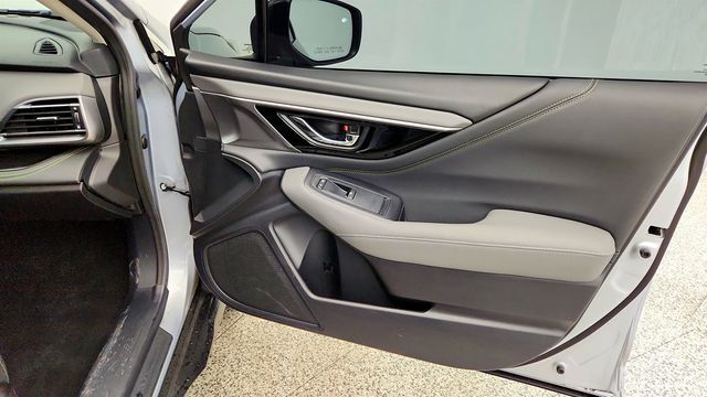 2020 Subaru Outback Onyx Edition XT CVT with Power Moonroof, Navigation & R.A.B. - 22979786 - 26