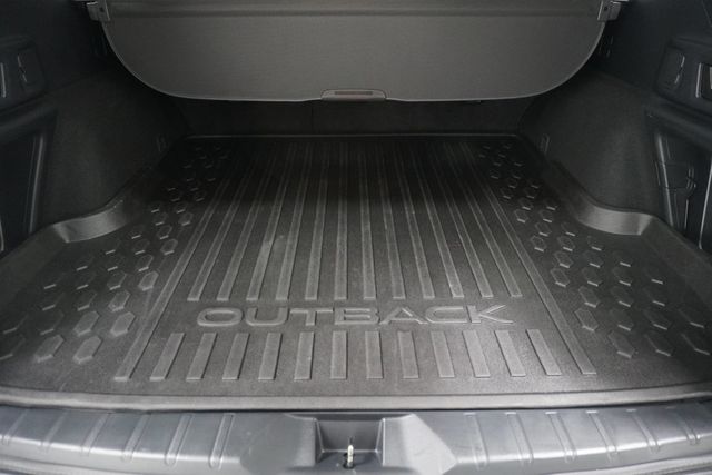 2020 Subaru Outback Premium - 23027628 - 22
