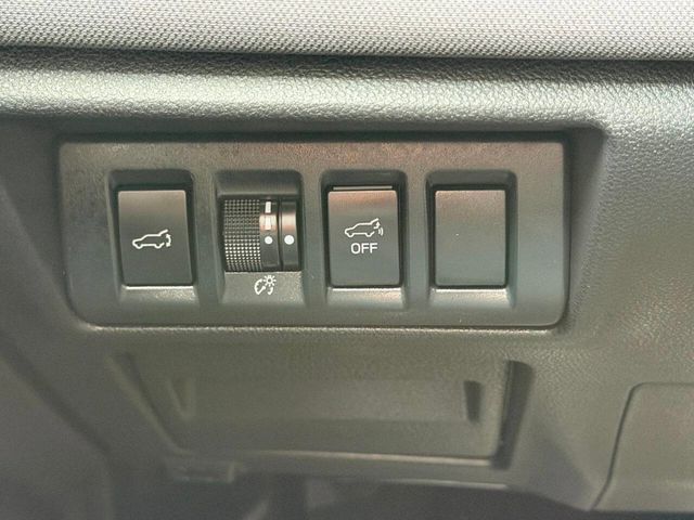 2020 Subaru Outback Premium CVT - 23058651 - 32