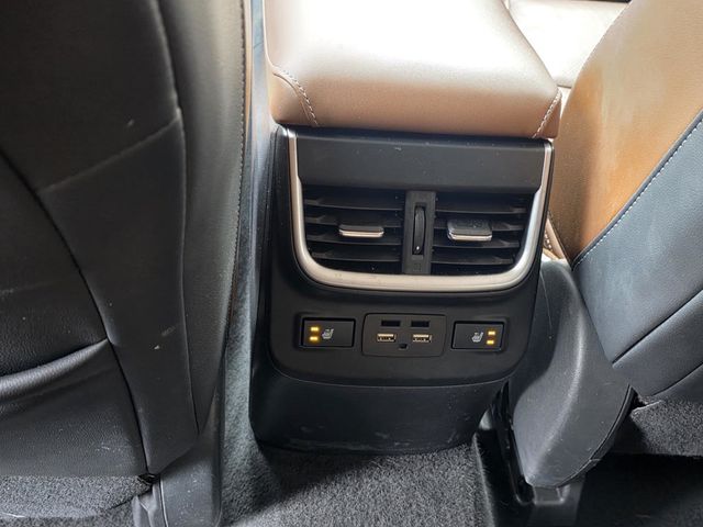 2020 Subaru Outback Touring XT - 22973478 - 10