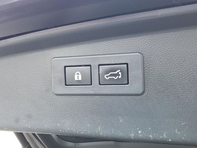 2020 Subaru Outback Touring XT - 22973478 - 13