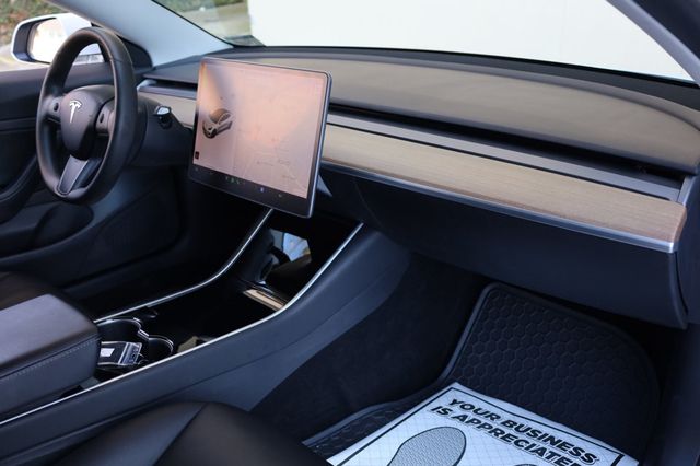 2020 Tesla Model 3  - 22972616 - 24
