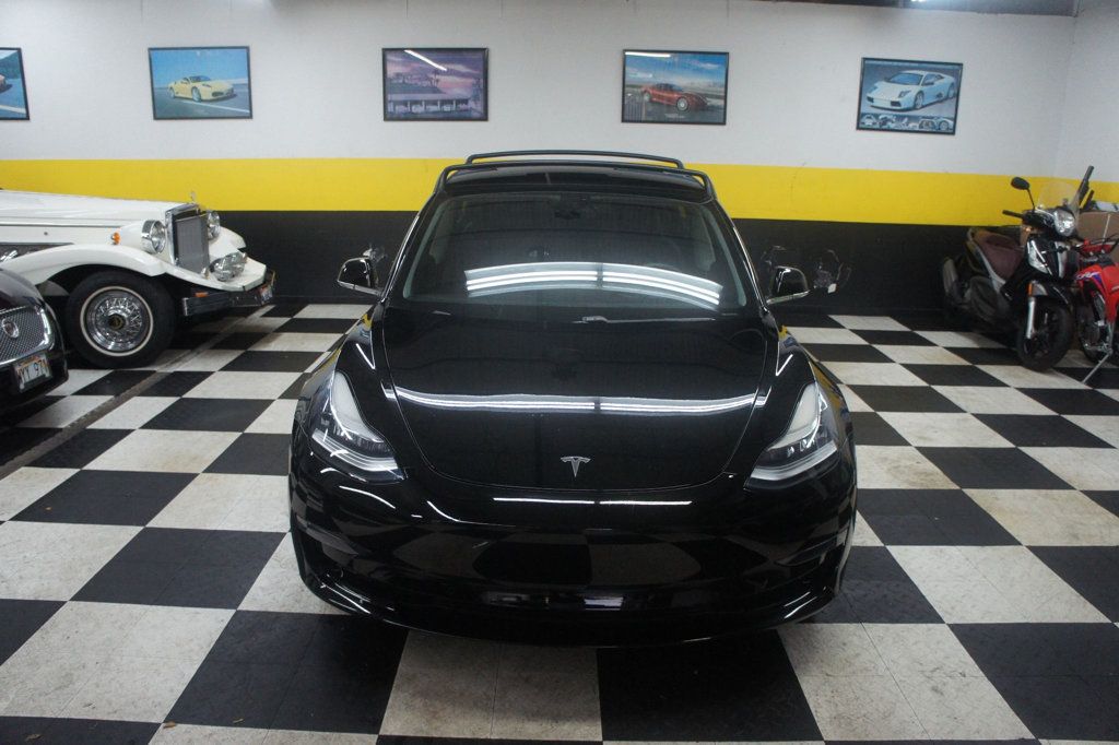 2020 Tesla Model 3 Immaculate ,Roof Racks Installed! - 23093061 - 9