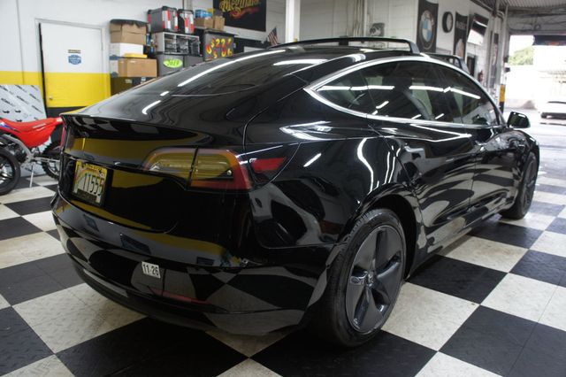 2020 Tesla Model 3 Immaculate ,Roof Racks Installed! - 23093061 - 15