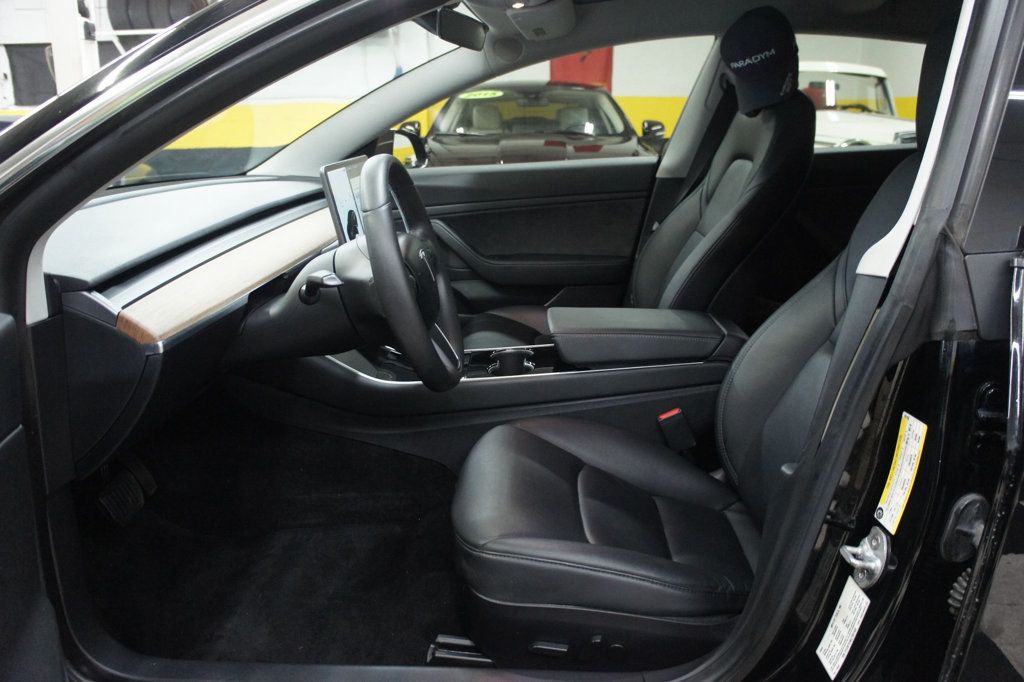 2020 Tesla Model 3 Immaculate ,Roof Racks Installed! - 23093061 - 23