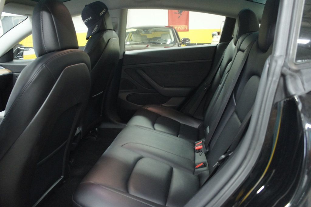2020 Tesla Model 3 Immaculate ,Roof Racks Installed! - 23093061 - 26