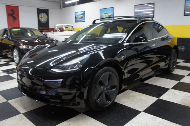 2020 Tesla Model 3 Immaculate ,Roof Racks Installed! - 23093061 - 2