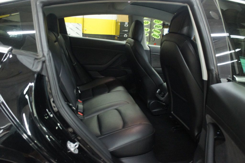 2020 Tesla Model 3 Immaculate ,Roof Racks Installed! - 23093061 - 29
